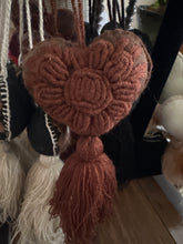 Load image into Gallery viewer, Heart Tassel / Brown
