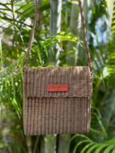 Load image into Gallery viewer, Medium Shiny Copper Crossbody With Magnetic Snap Closure
