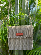 Load image into Gallery viewer, Medium Champagne Crossbody With Magnetic Snap Closure
