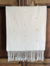 Load image into Gallery viewer, Sierra Natural/ White Bed End / Runner
