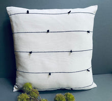 Load image into Gallery viewer, Sierra Black Pillow Cover
